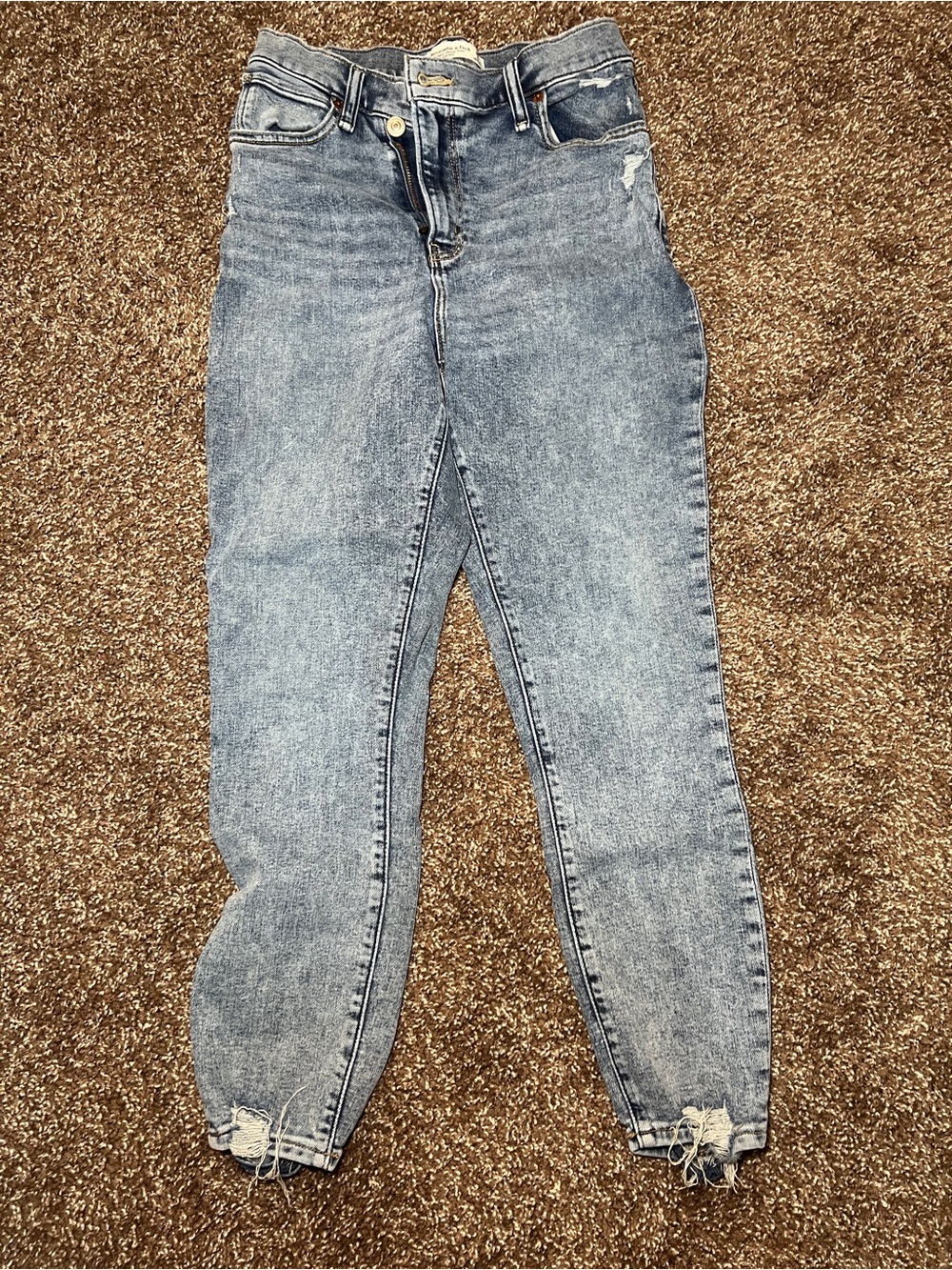 Abercrombie & Fitch High-Rise Light Wash Mom Jeans
